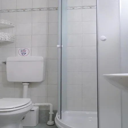 米勒罗斯酒店 酒店 *